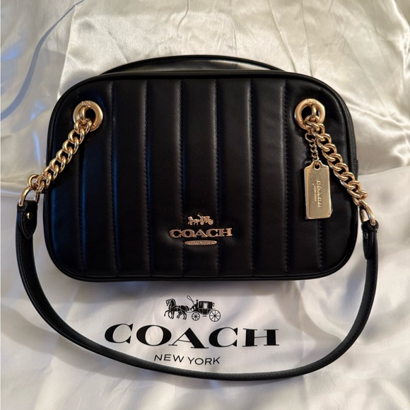 🖤💛Coach NWT Black Quilted Leather Shoulder Bag with gold hardware - Picture 1 of 8